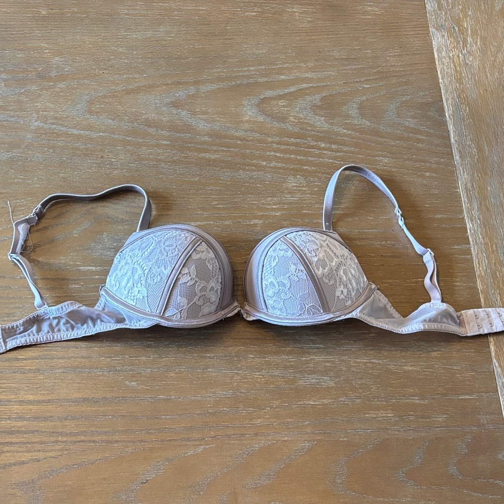 Lace Underwire Bra - Light Gray